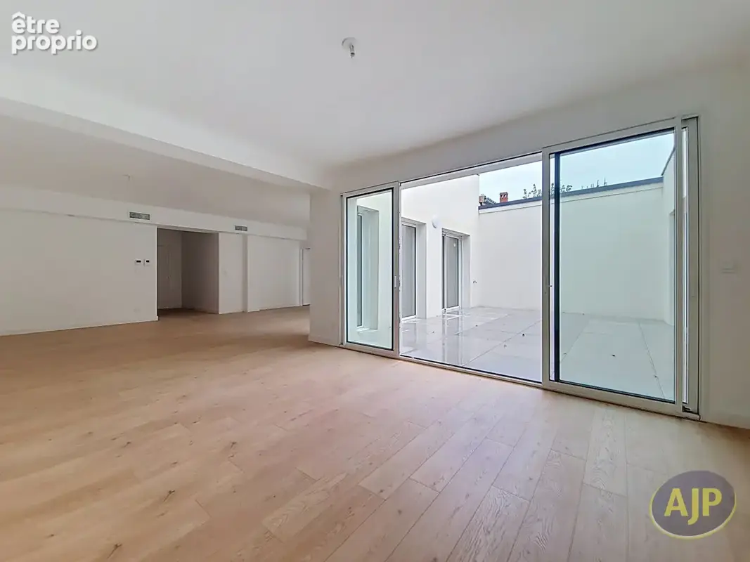 Bordeaux  st augustin - apt t4 avec patio et garage - photo 3