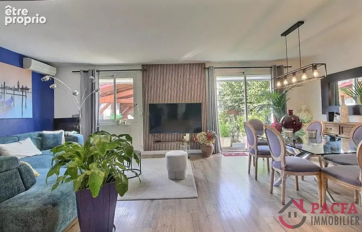 Photo Maison à Castres au prix de 245 000€