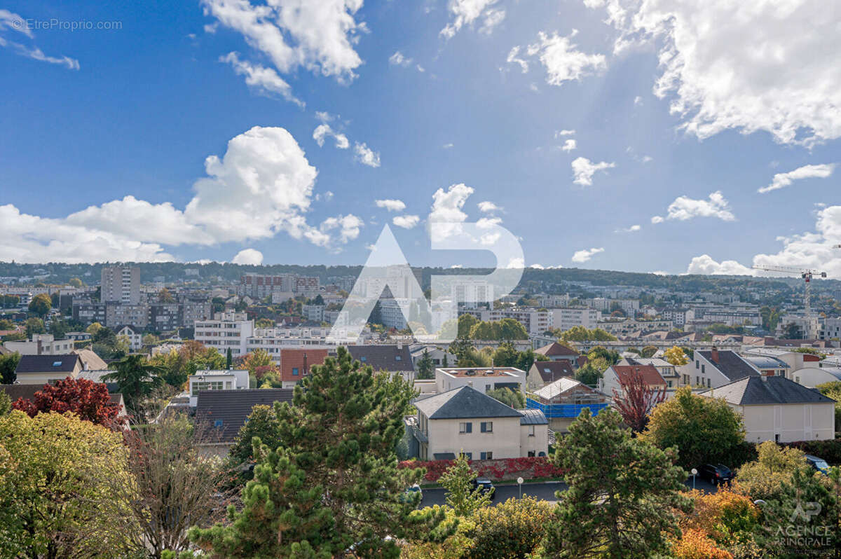 Appartement à RUEIL-MALMAISON