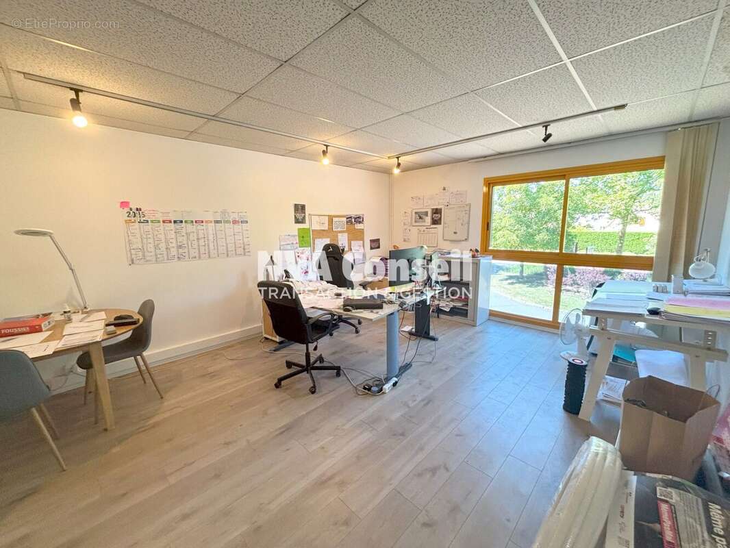 Commerce à SAINT-OUEN-L&#039;AUMONE