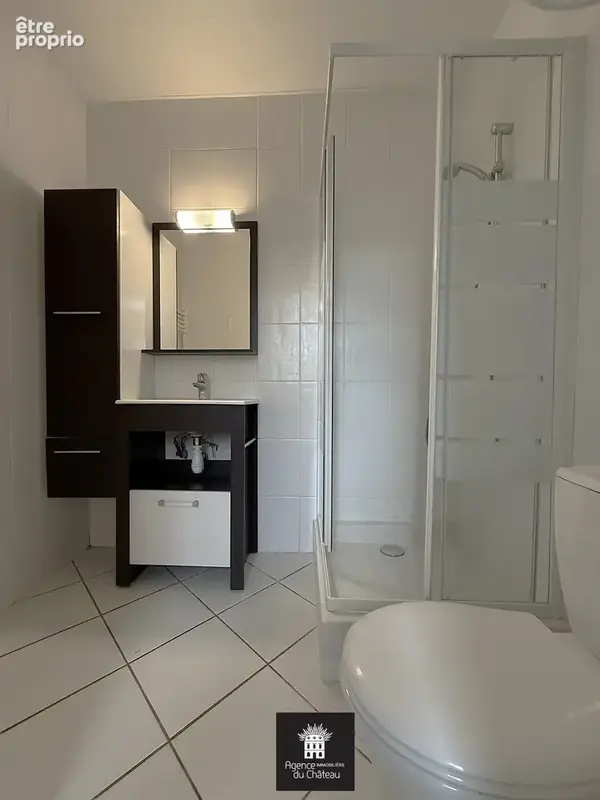STUDIO 20m2 Calme et Clair en RdC sur cour- Proximité Gare VERSAILLES CHANTIERS - Bon Etat. - photo 6
