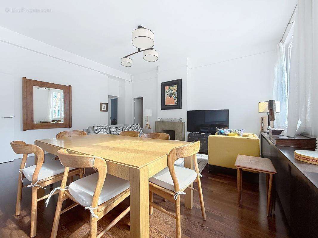 Appartement à PARIS-5E