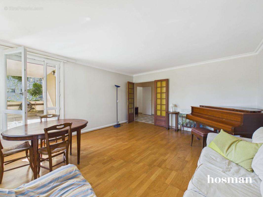 Appartement à FONTENAY-SOUS-BOIS