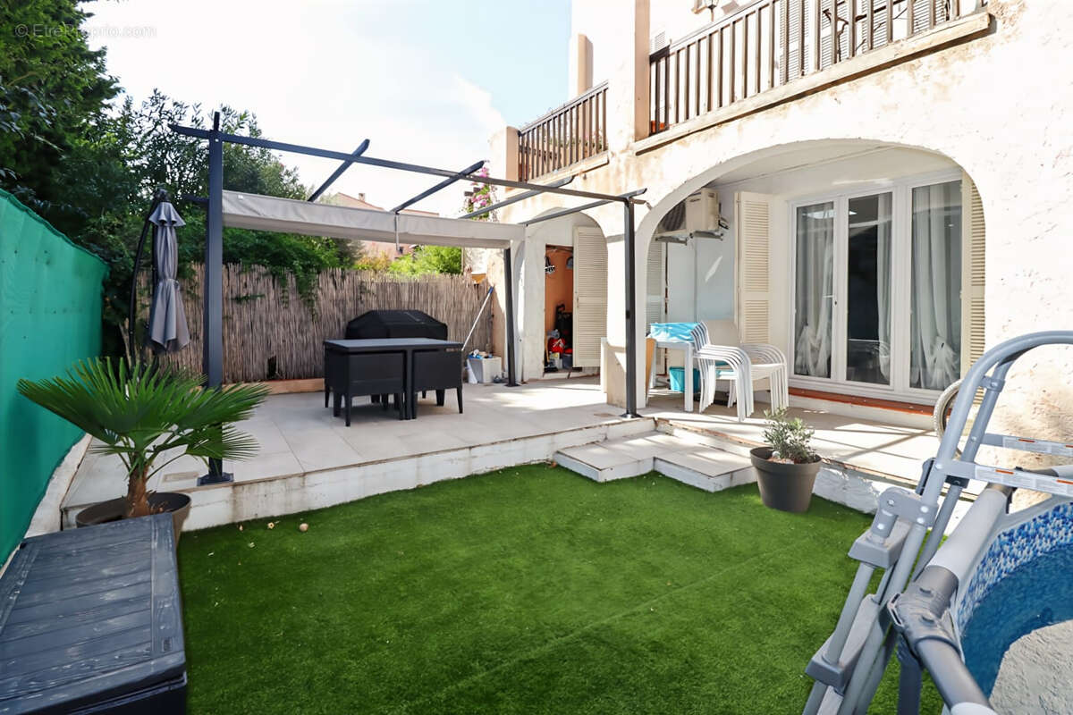 Appartement à MARIGNANE