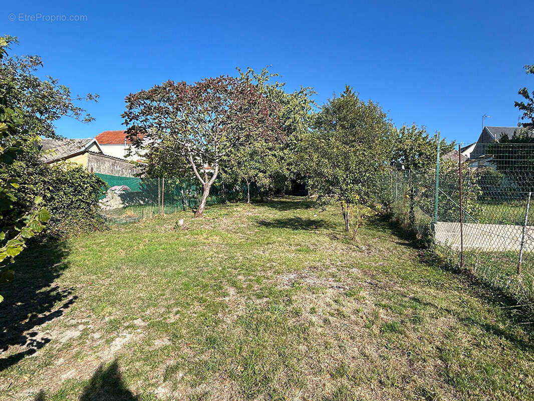 Maison à SAINT-QUENTIN