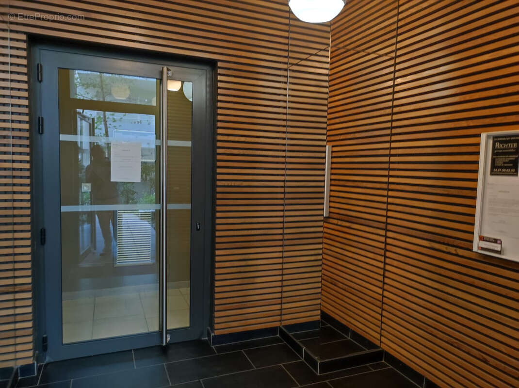 Appartement à CASTELNAU-LE-LEZ