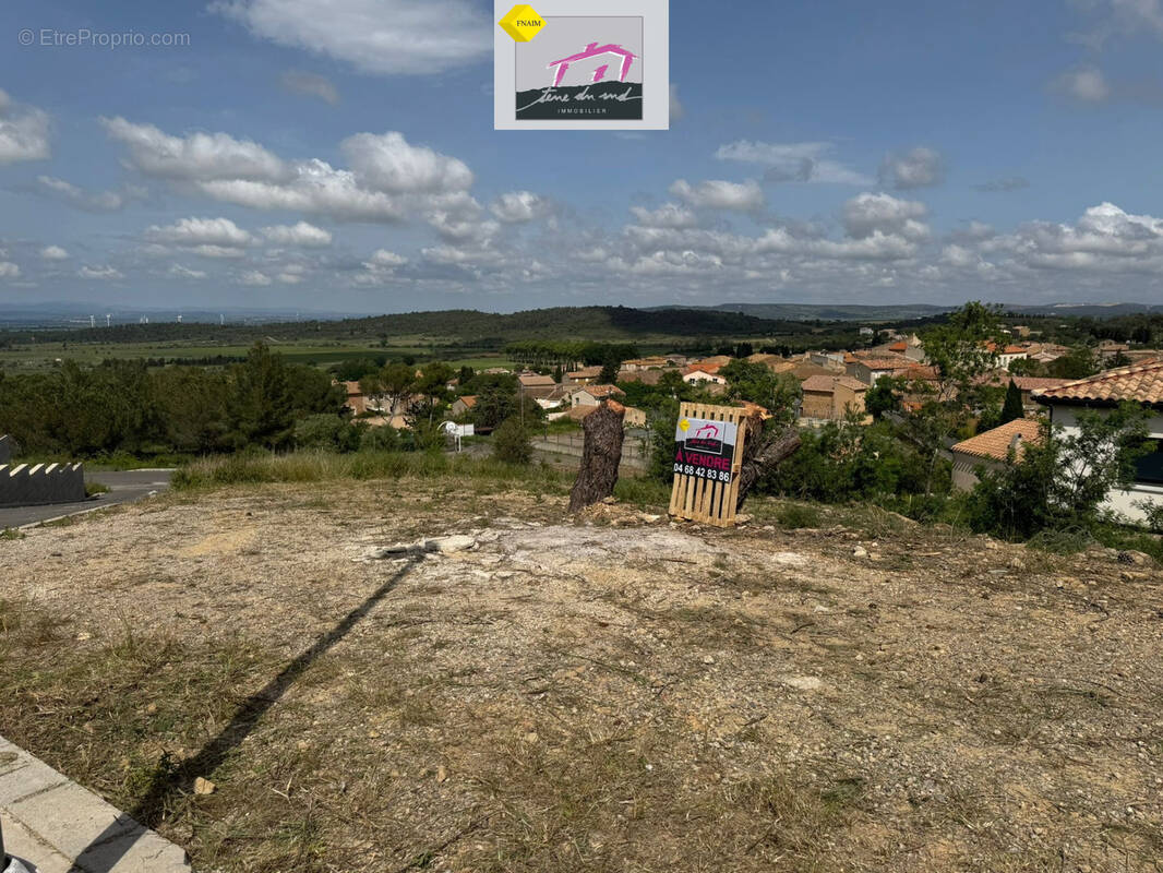 Terrain à BOUTENAC
