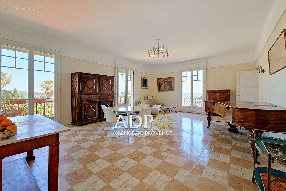 Appartement à GRASSE