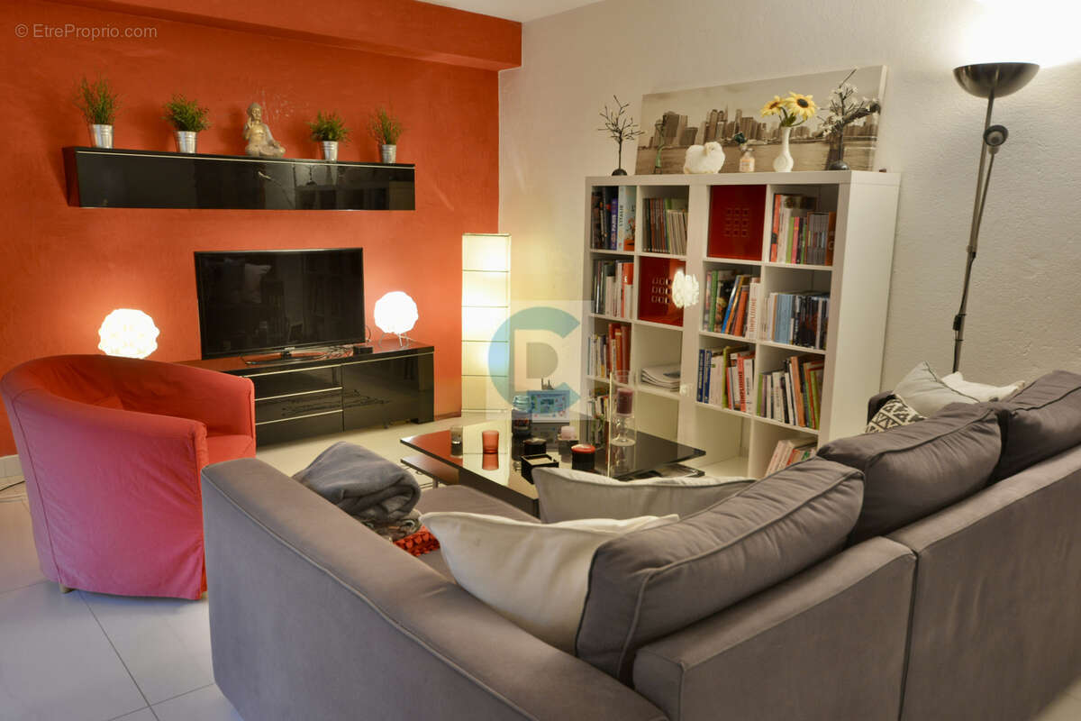 Maison à CORNIER