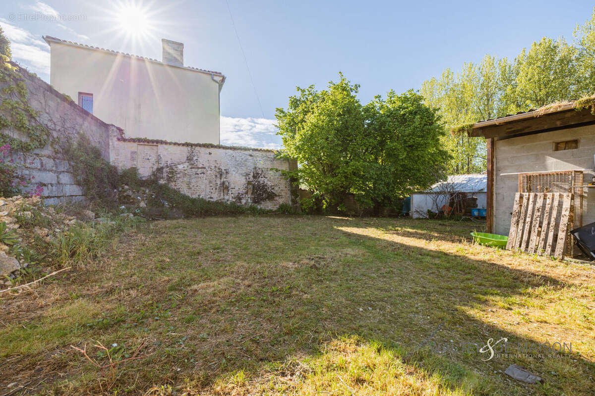 Appartement à DOMPIERRE-SUR-CHARENTE