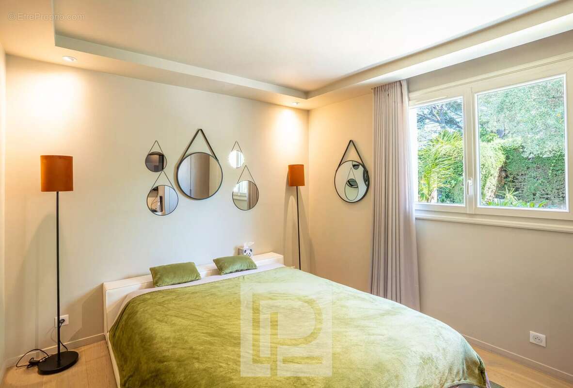 Maison à MOUGINS