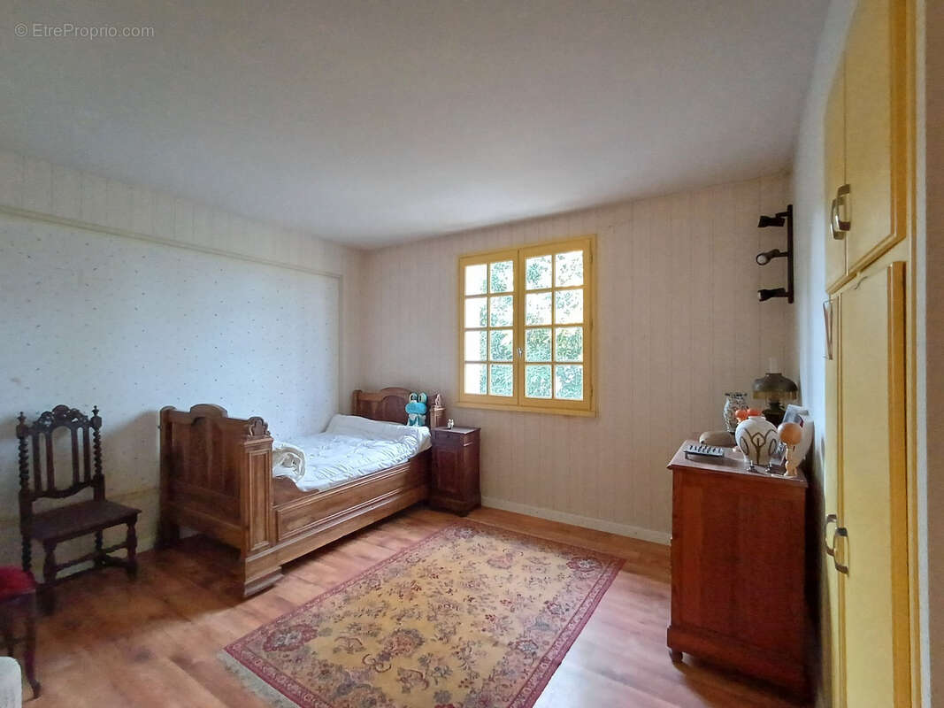 Maison à VILLEFRANCHE-DE-ROUERGUE