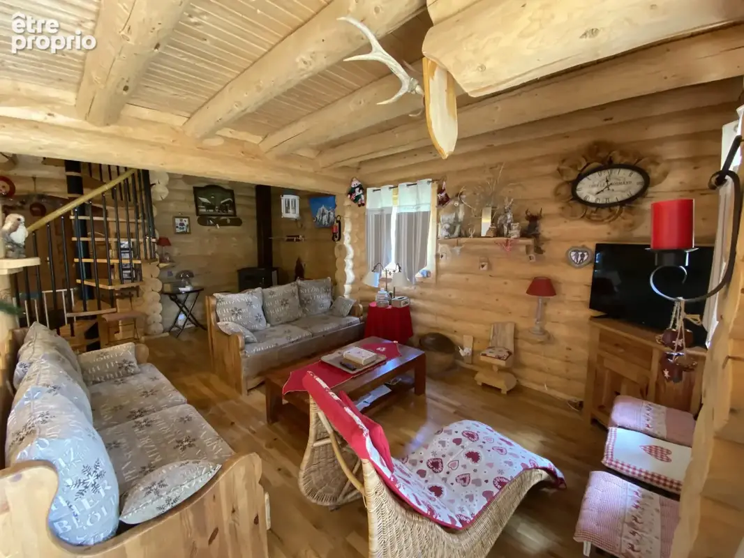 SUPERBOLQUERE - Vente Joli chalet en fustes dans la forêt - photo 4