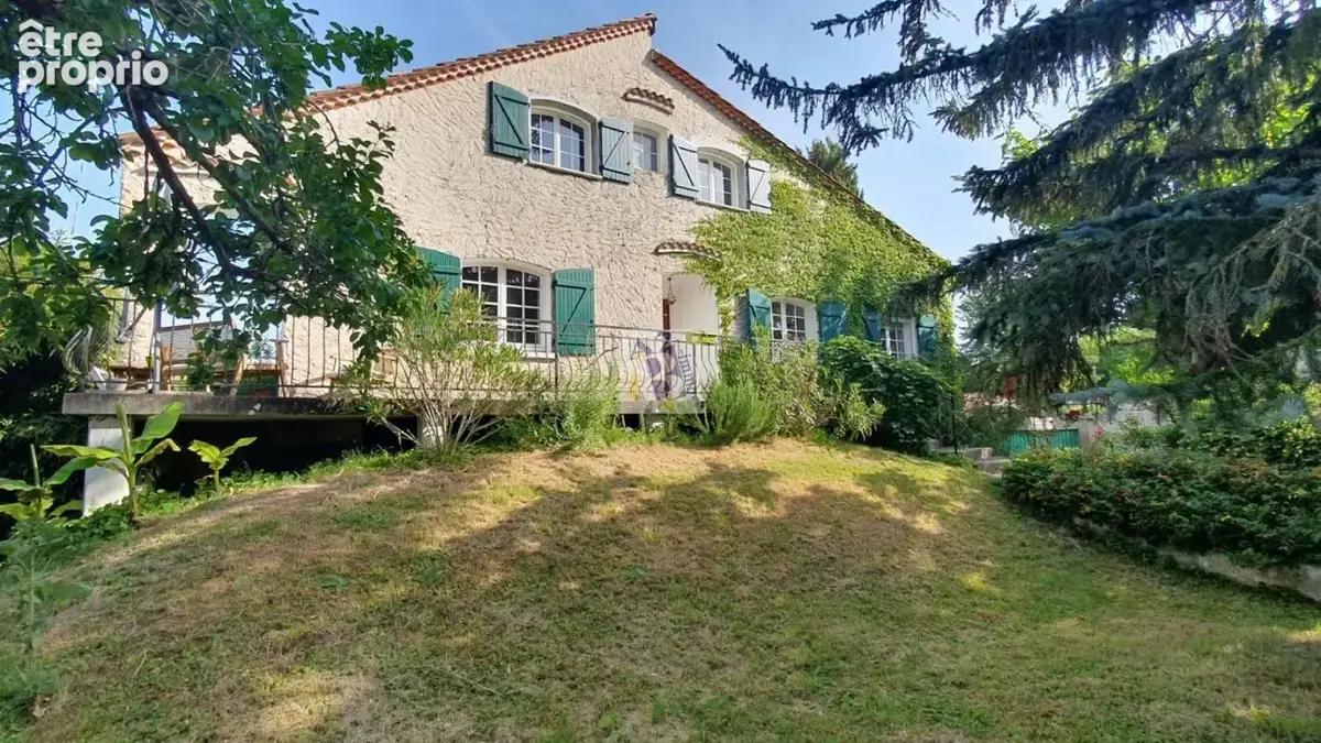 Photo Maison à Angouleme au prix de 299 000€