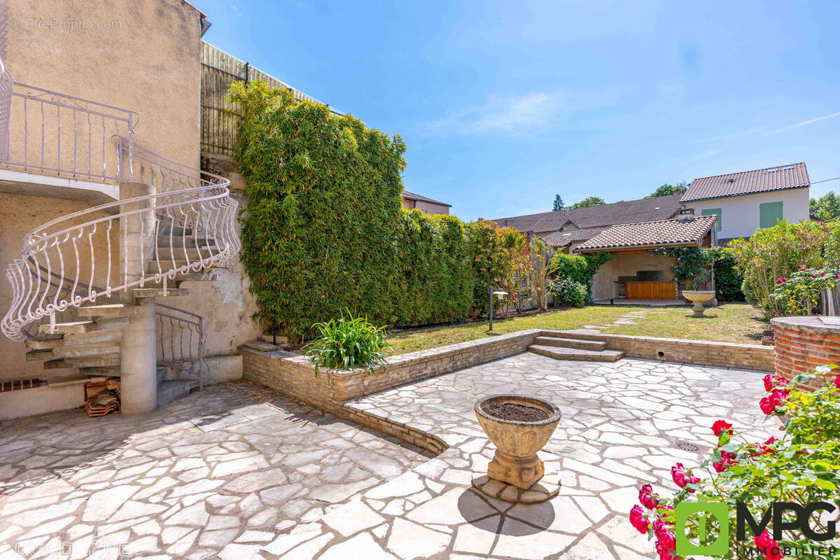 Maison à VILLENEUVE-SUR-LOT