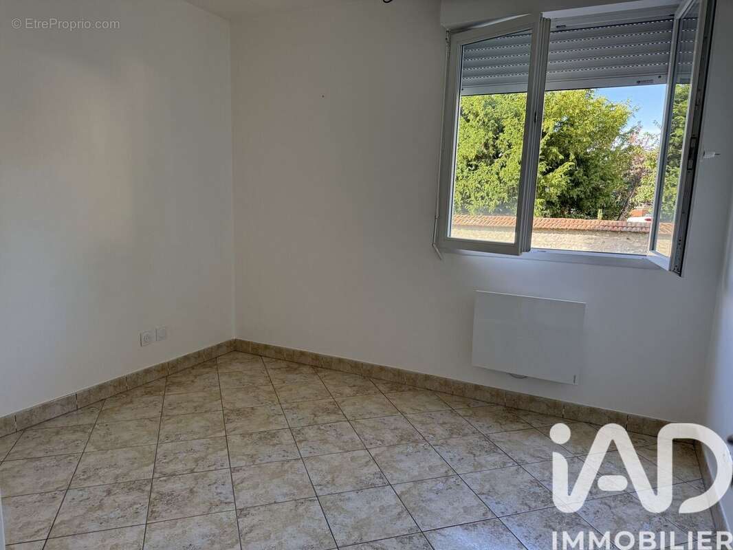 Photo 8 - Appartement à MONTEREAU-FAULT-YONNE