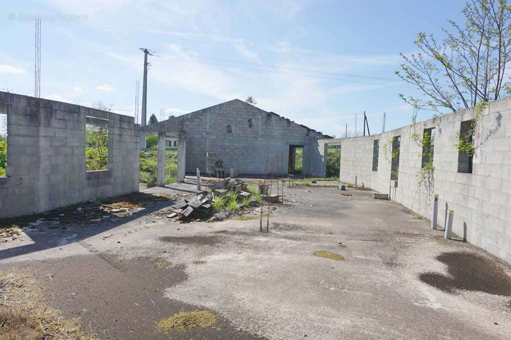 Terrain à CHASSENARD