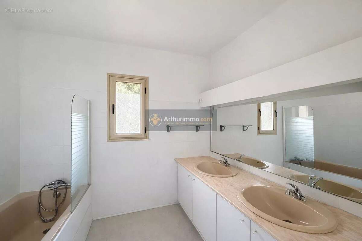 Appartement à SAN-MARTINO-DI-LOTA