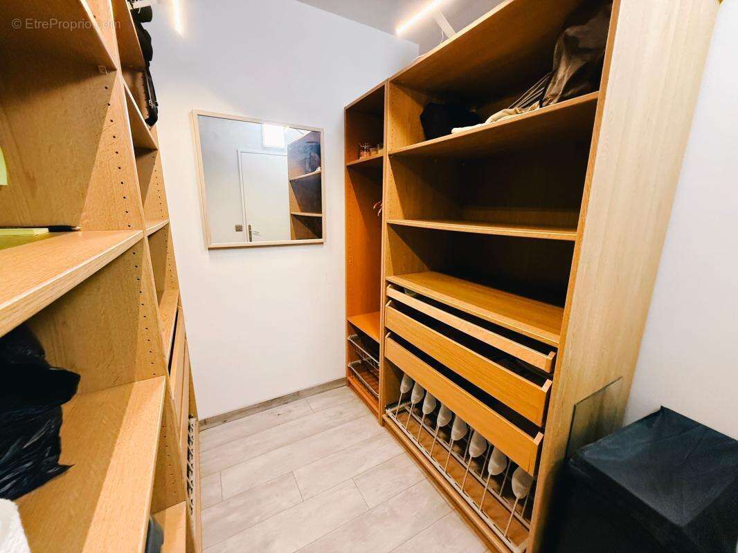 Appartement À Vendre - photo 8