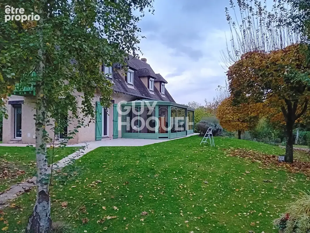 Maison à LA VACHERIE
