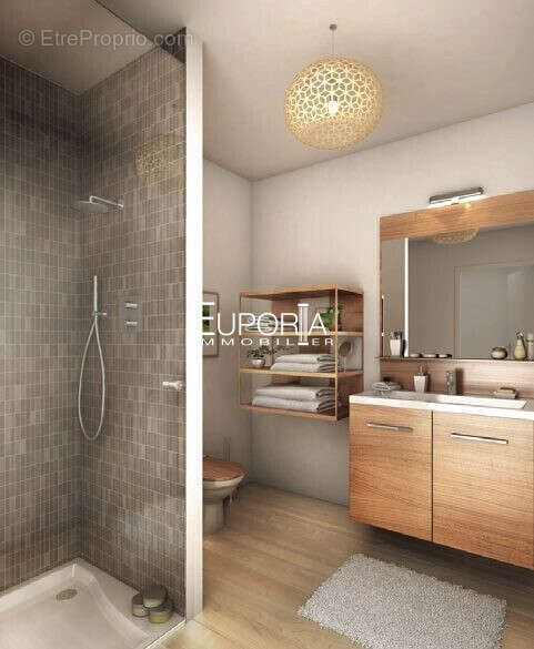 Appartement à PARIS-14E