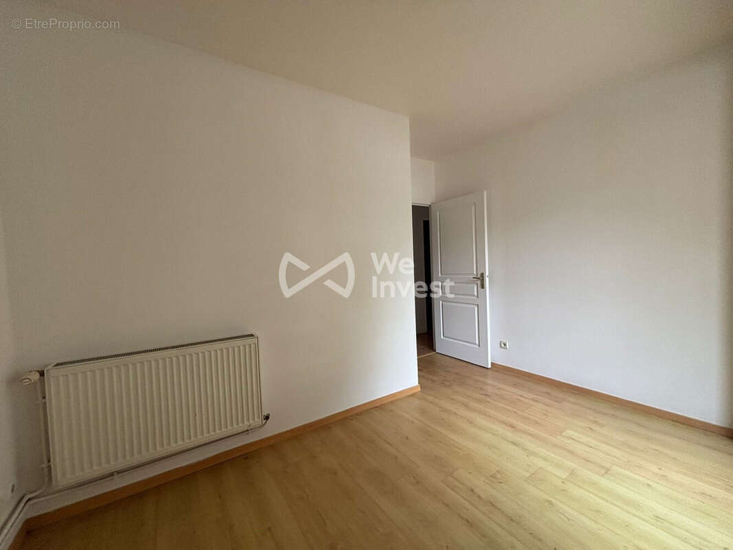 Appartement 65 m² à Sedan  - photo 3