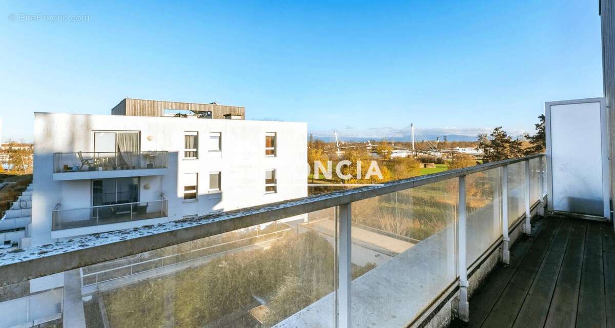 Strasbourg deux-rives - appartement 3p 69m² - photo 6