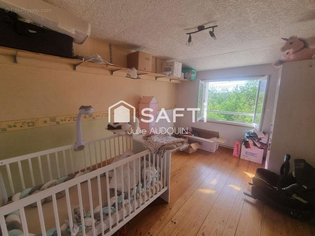 Photo 9 - Maison à SAINT-JEAN-D'ANGELY