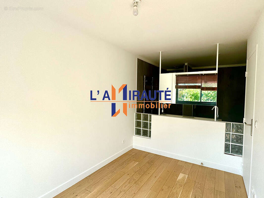 Maison à MAISONS-LAFFITTE