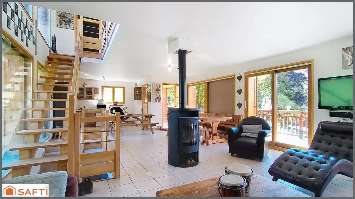 Photo 7 - Maison à ALBIEZ-MONTROND