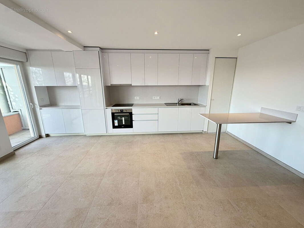 Appartement à CAGNES-SUR-MER