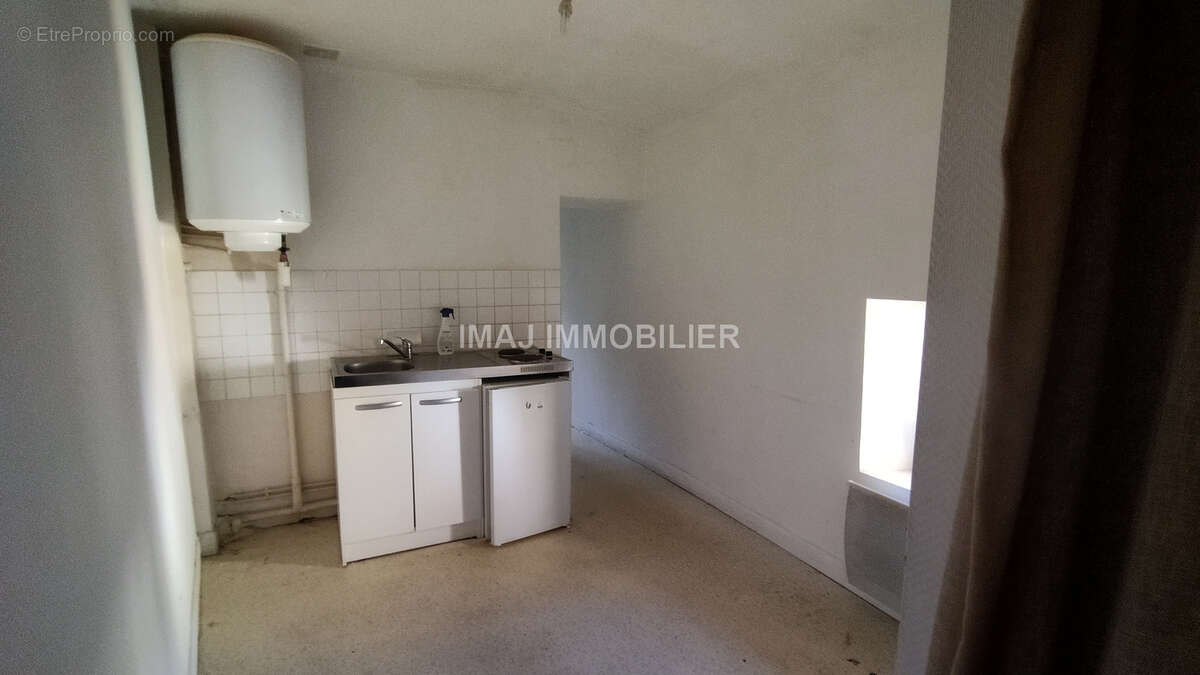 Appartement à MIRECOURT