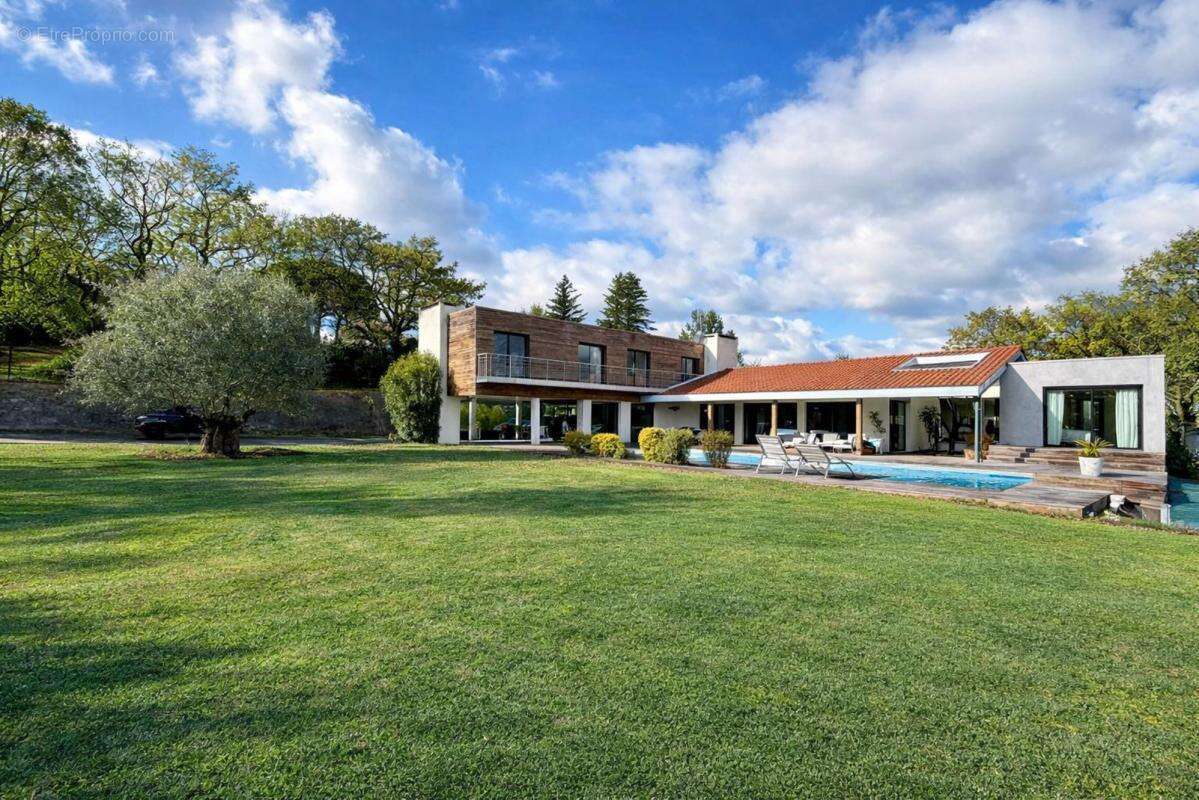 Maison à QUINT-FONSEGRIVES