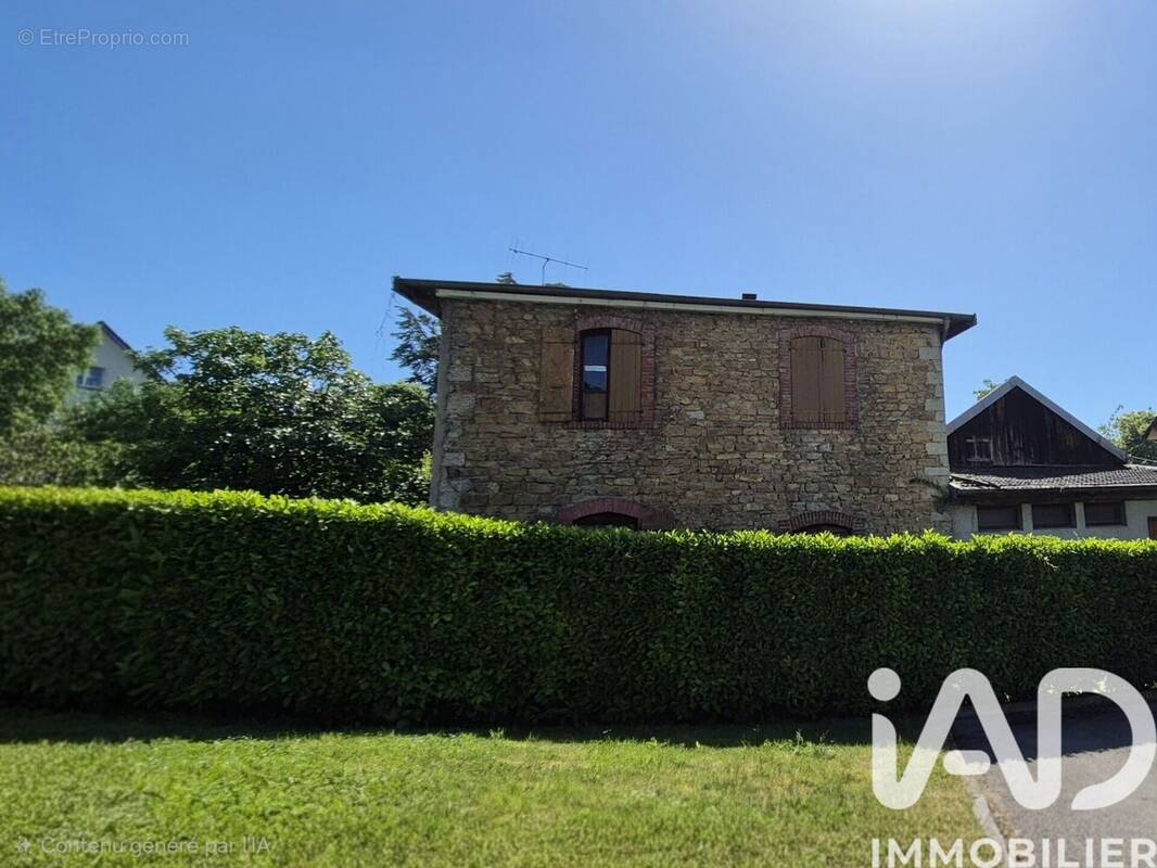 Photo 1 - Maison à LONS-LE-SAUNIER
