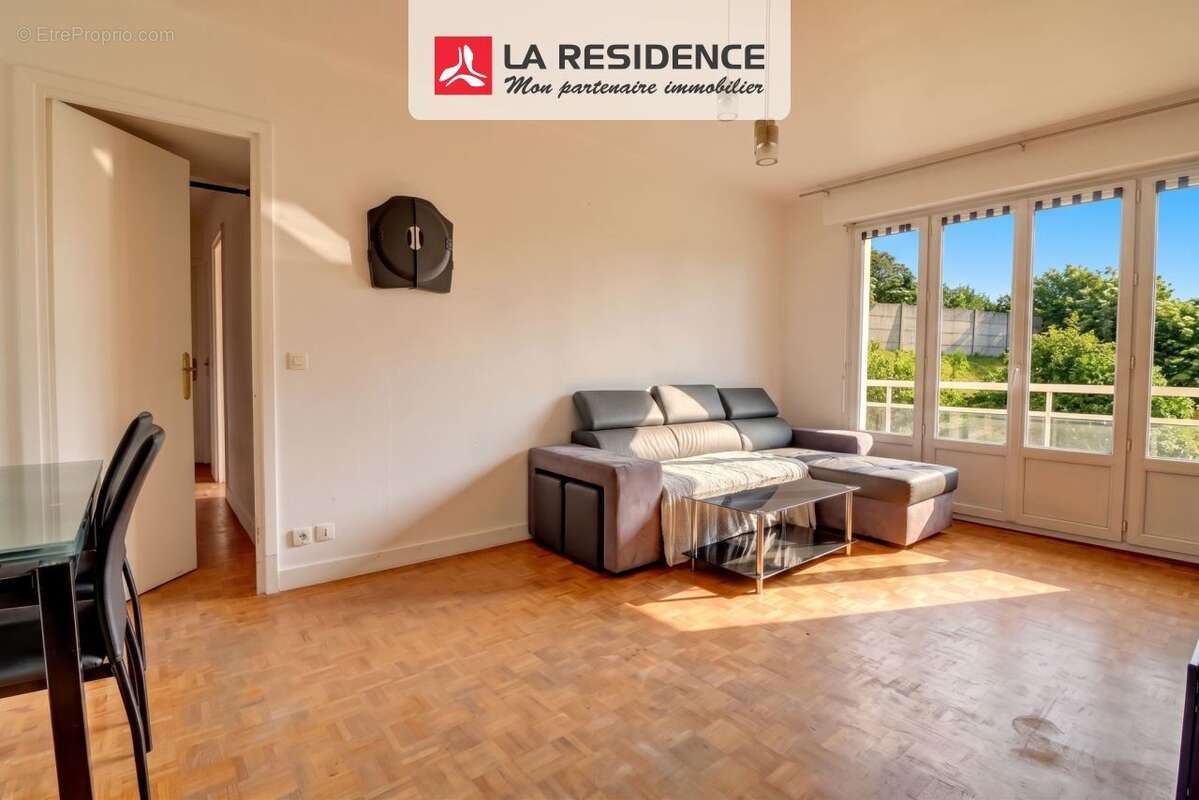 Appartement 70 m² à Le Port-Marly  - photo 2