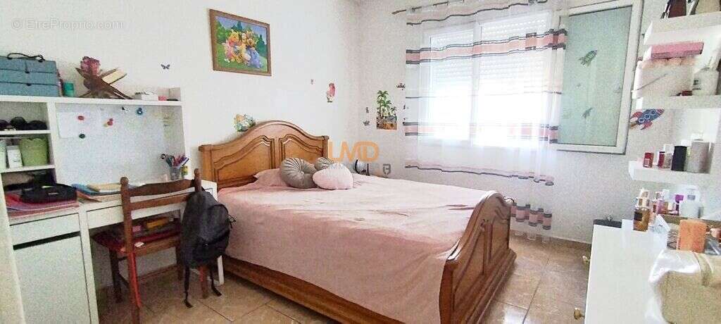 Maison à LA CALMETTE