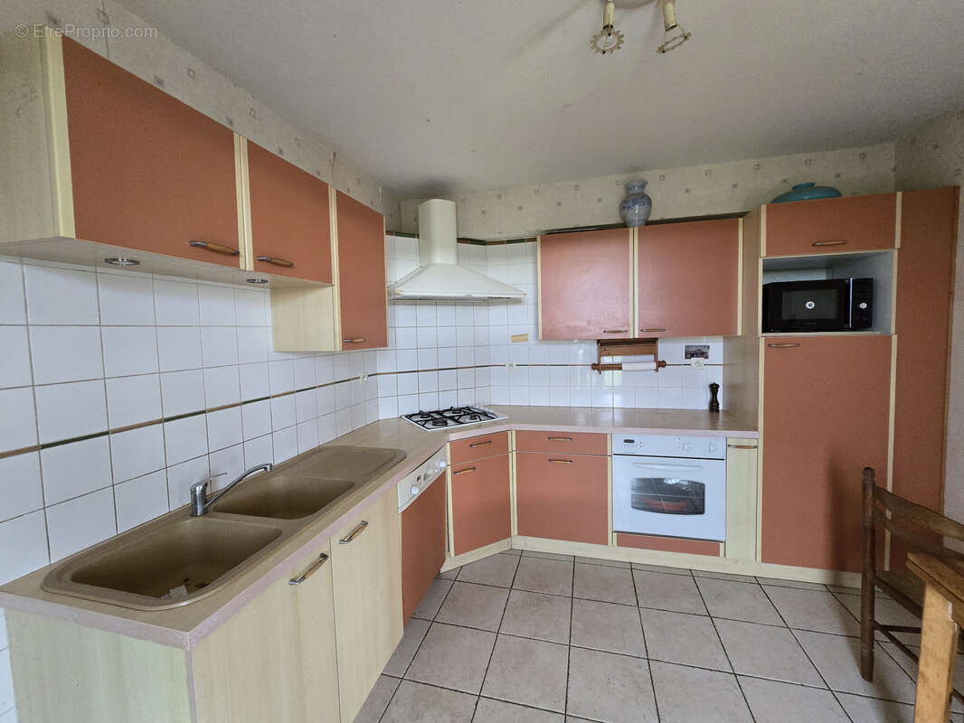 Maison à SAINTE-CROIX