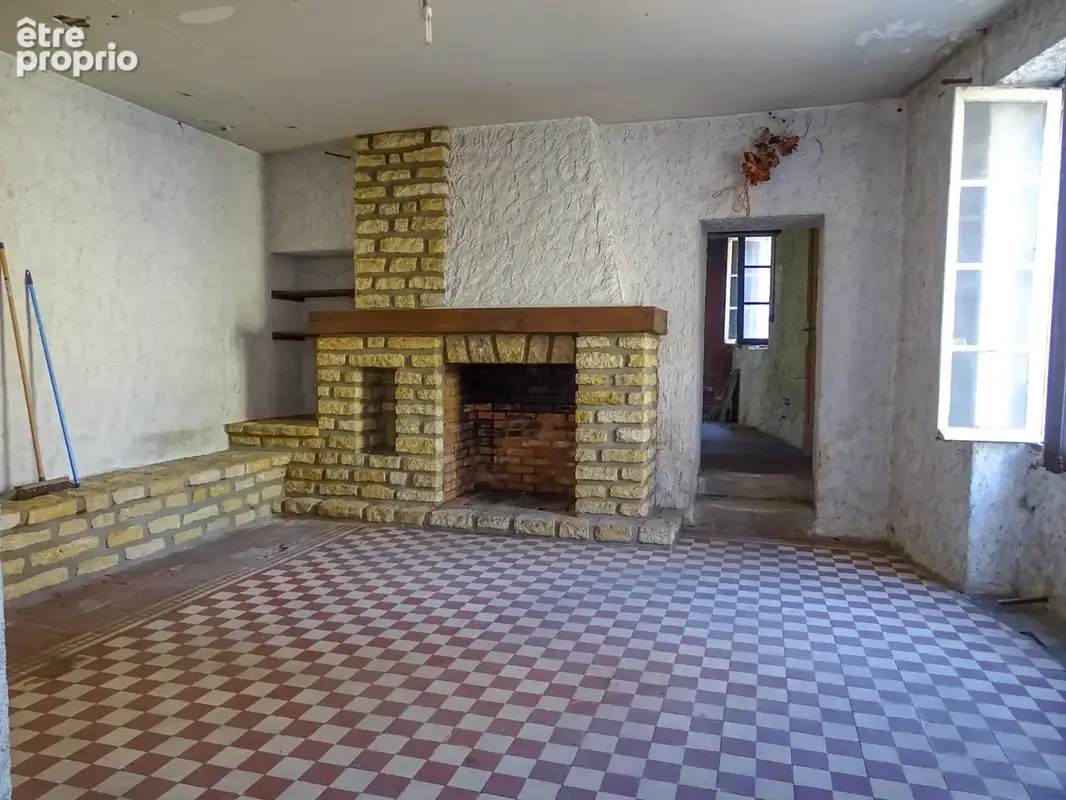 En vente à Châtres-Sur-Cher (41) : maison de caractère 10 pièces à rénover - photo 3
