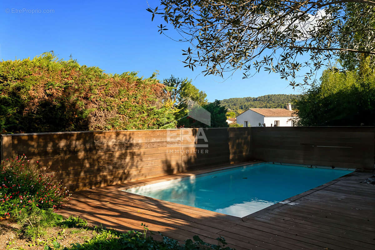 Maison à BOUC-BEL-AIR