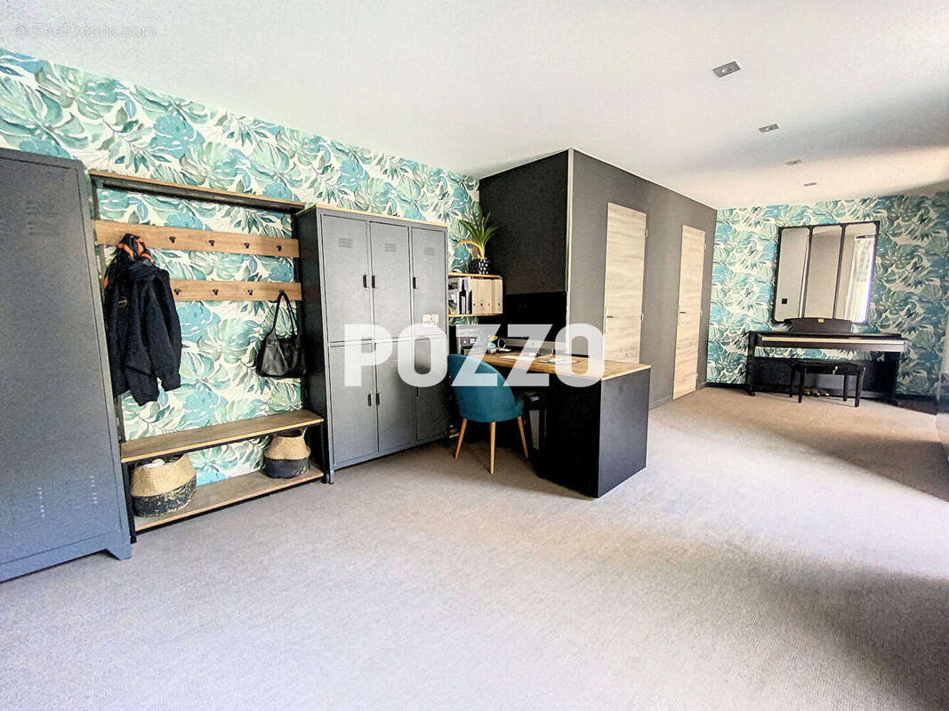Maison T5 (138 m²) à vendre à GRANVILLE - photo 9