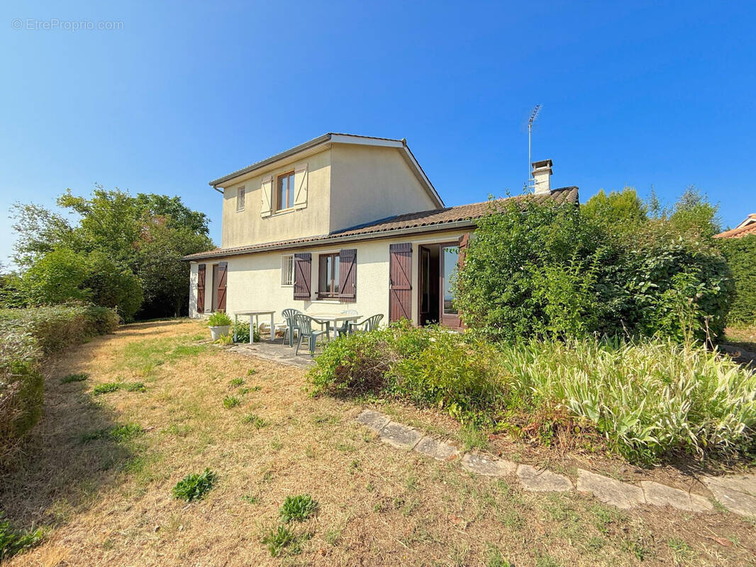 Maison à CHAPONOST