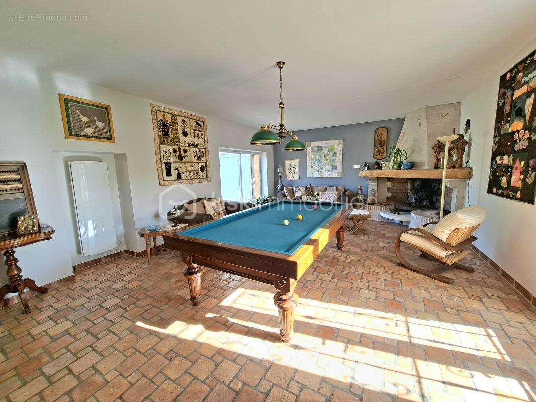 Maison à SAINT-BENOIT-SUR-LOIRE