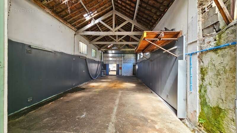 Immeuble à rénover avec local commercial + 2 T5 à vendre TARBES (65) - photo 6