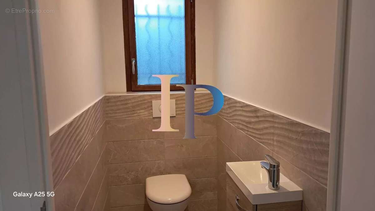 Maison à PARAY-LE-MONIAL