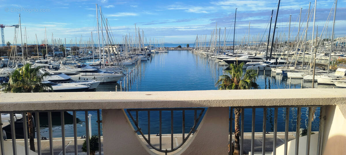 Appartement à LA GRANDE-MOTTE