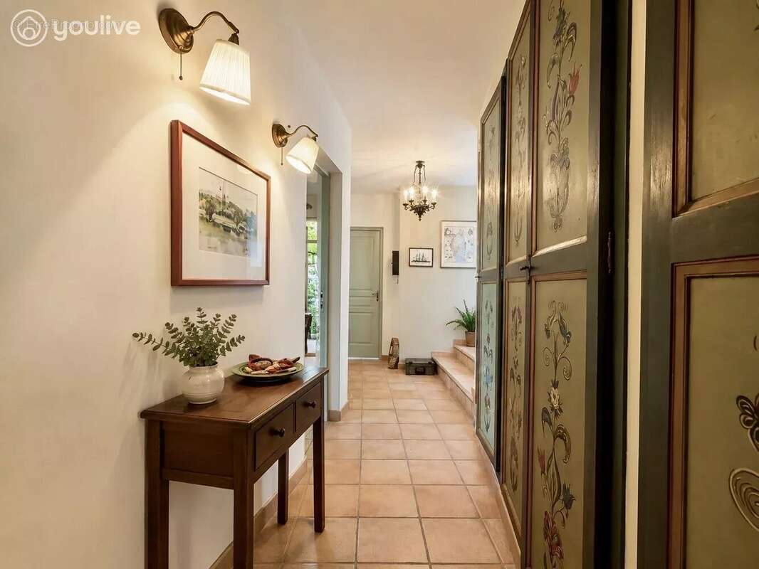 Villa T5 avec sa vue mer et son jardin arboré - photo 2