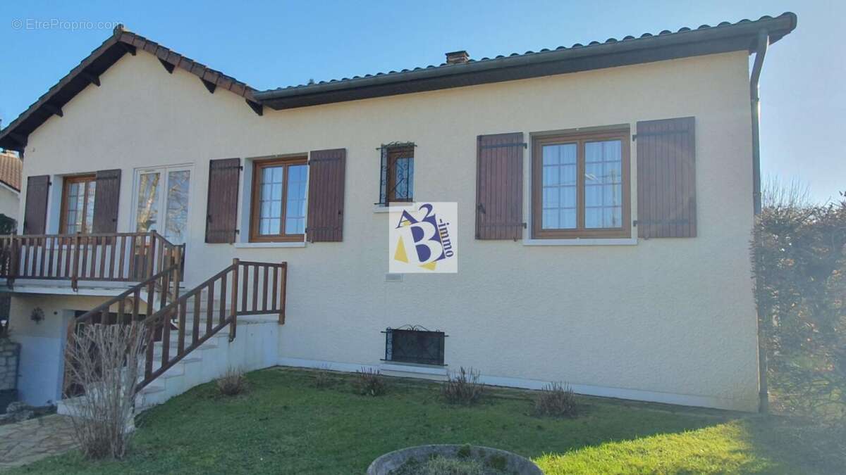 Maison à LA ROCHEFOUCAULD