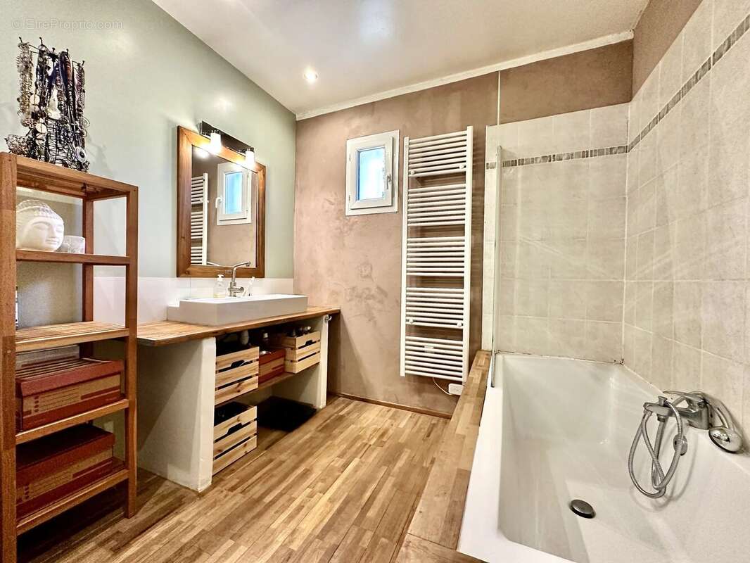 Maison à ECCICA-SUARELLA