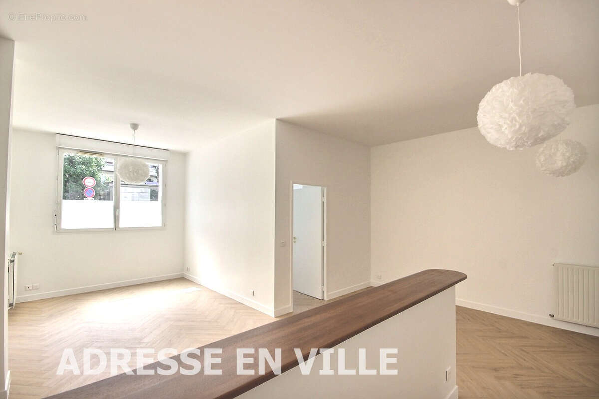 Appartement à LEVALLOIS-PERRET