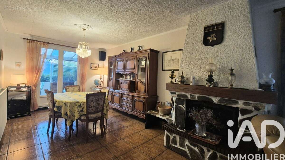 Photo 7 - Maison à SAINT-JEAN-BONNEFONDS